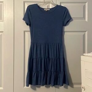 Women’s blue short sleeve dress